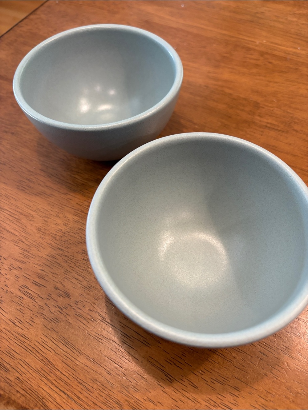 Heath ceramics set of 2 plaza dessert bowls in discontinued aqua glaze
